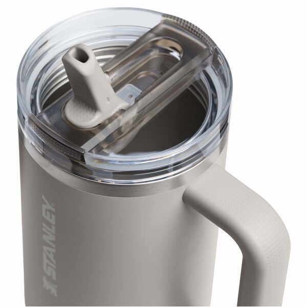 Copo com palhinha Stanley Quencher® ProTour 1180 ml em aço inoxidável reciclado - Cinzento