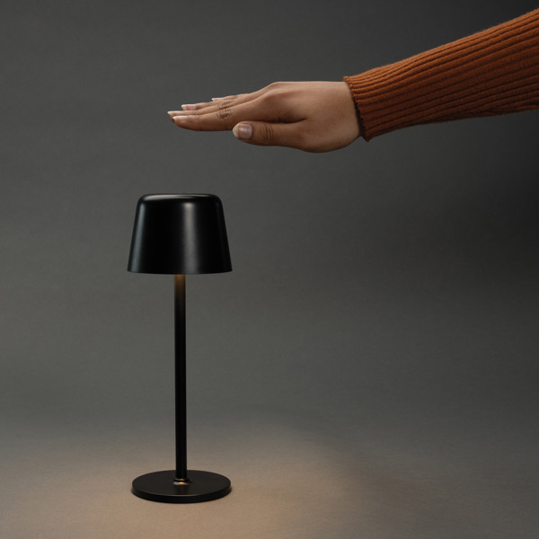 USB dobíjateľná stolná lampa Zenic z RCS recykl. plastu - Čierna