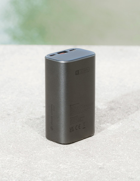 Urban Vitamin Campbell 55W 10.000mAh pocket powerbank