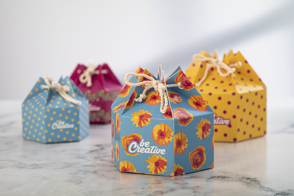 Hexagonal Gift Box CreaBox HexaCord M