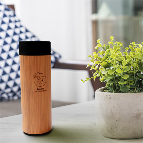 Garrafa inteligente em bambu de 500 ml "SCX.design D11"