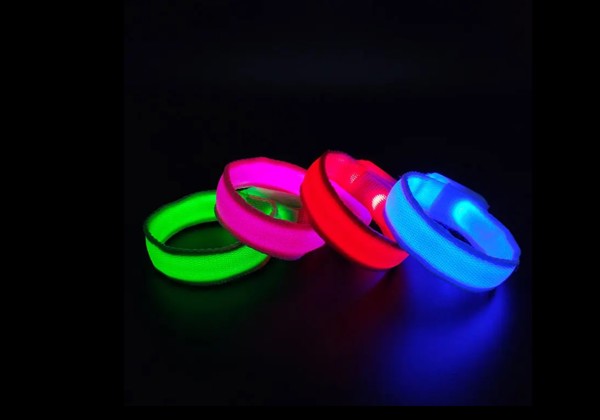 LED wristband - WHITE