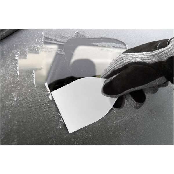 Chilly large recycled plastic ice scraper - White