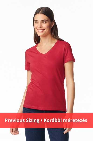 Softstyle™ Ladies' V-Neck T-Shirt - White / XL