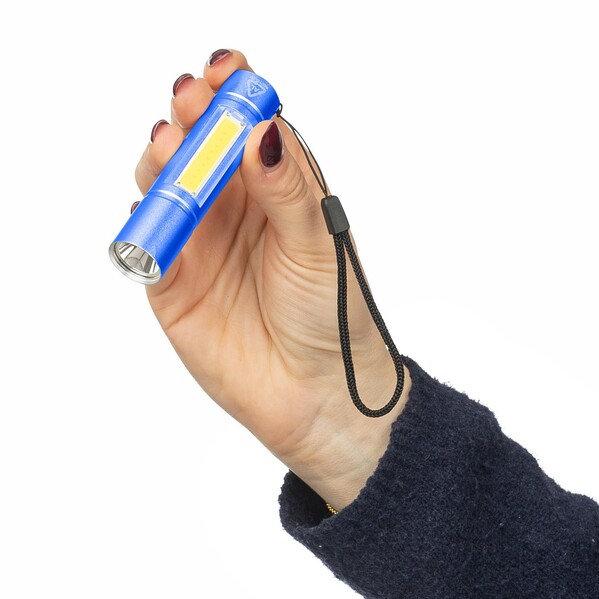 Lampe de poche COB en aluminium recyclé Sami - bleu cobalt