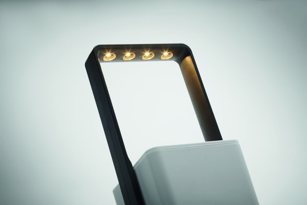 Inndor-Pflanztopf mit LED Lushlet