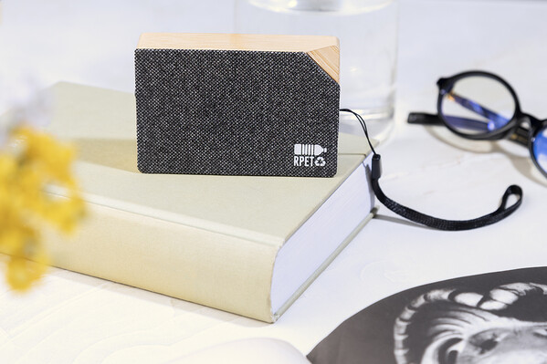 Solar Wireless Speaker SolBeat