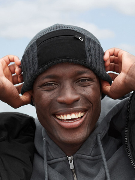 Zip Patch Beanie - Sand / Black