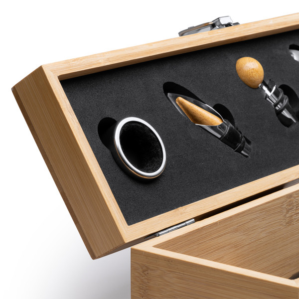Personalised bamboo wine gift set with sommelier accessories