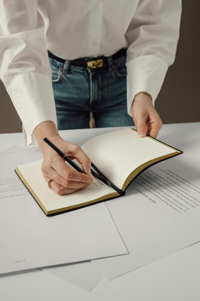 VINGA Arlo RCS executive writing set - Black
