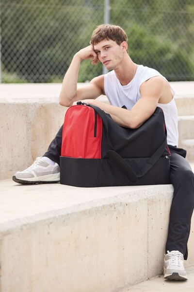 SPORT BAG WITH RIGID BOTTOM
