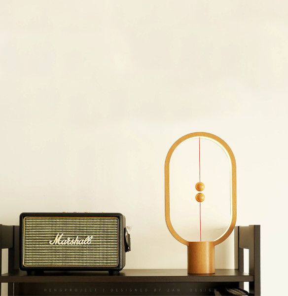 Stolní LED lampa - WHITE
