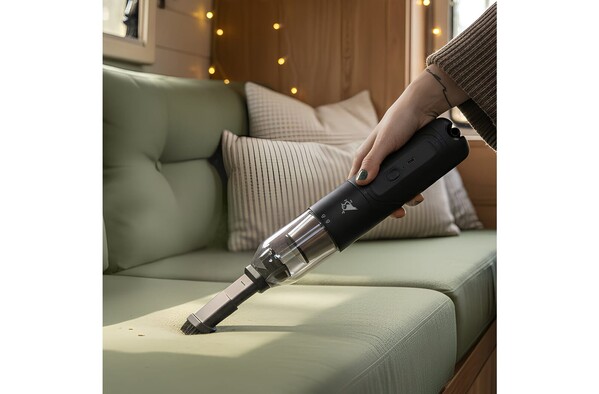 Aqiila Airbird VB1 Mini Vacuum Cleaner & Blower