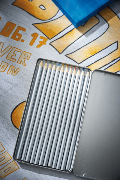12 Long Coloured Pencils Silverstar