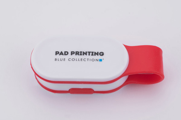 LED flashlight with a magnet CLIPSY - red