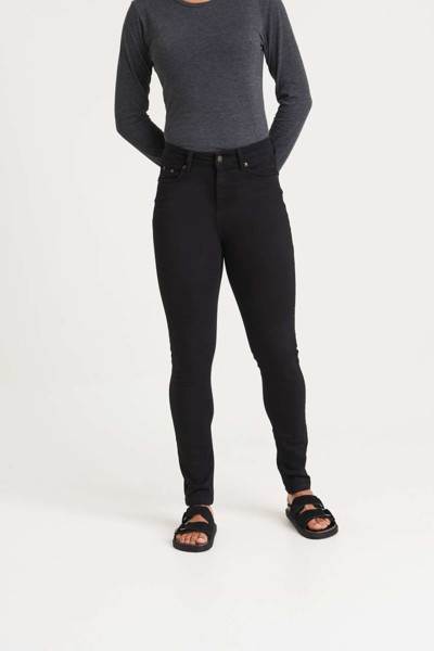 Lara Skinny Jeans - Black / 16-L