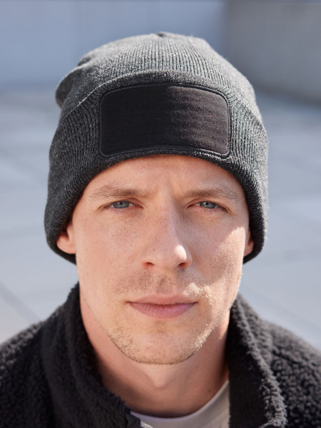Beanie with Patch - Thinsulate - Black