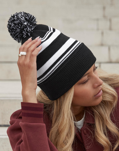 Striped Fan Beanie - Black / White / ONE SIZE