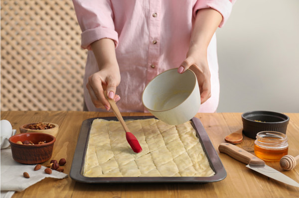 Baking Brush Buraboo - Red / Natural