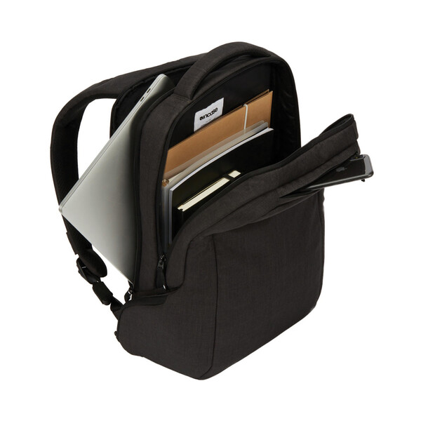 Incase ICON Slim Pack