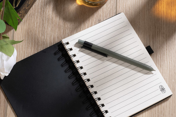 Notebook with pen ARSEN