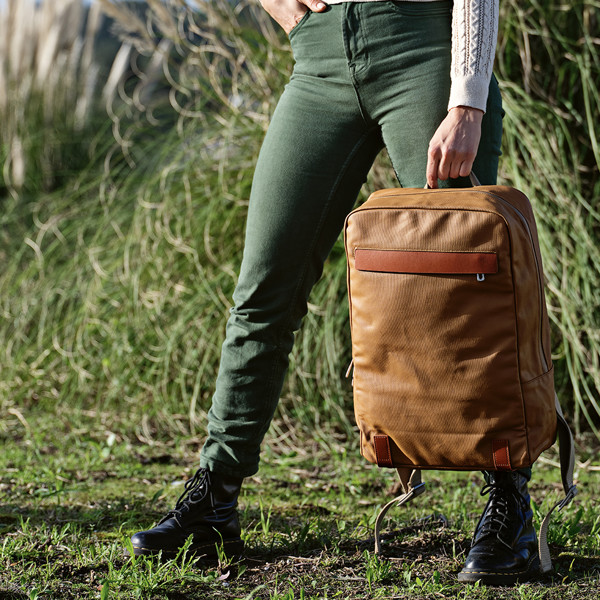 Vienna Backpack - Camel