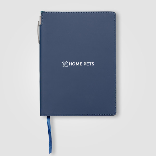 Carnet Malmö à couverture souple recyclée + stylo – A5 - Bleu marine / Jet d’encre 4 couleurs