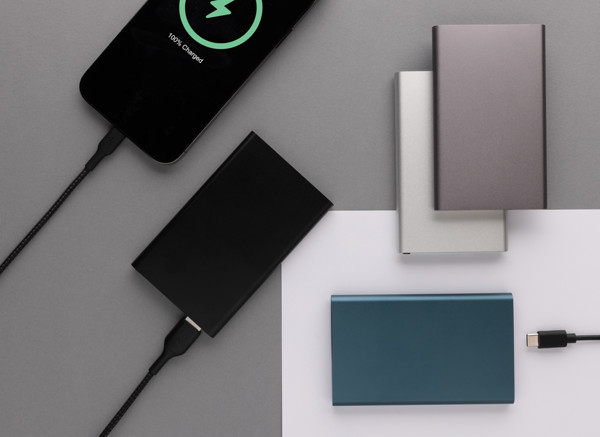 Xd Collection powerbank 4000 mAh, tip C, ploščat dizajn - Silver
