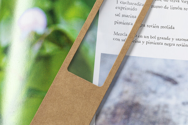 Niffy bookmark, recycled paper, magnifier insert