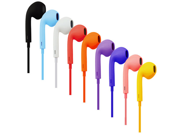 Earphones with microphone