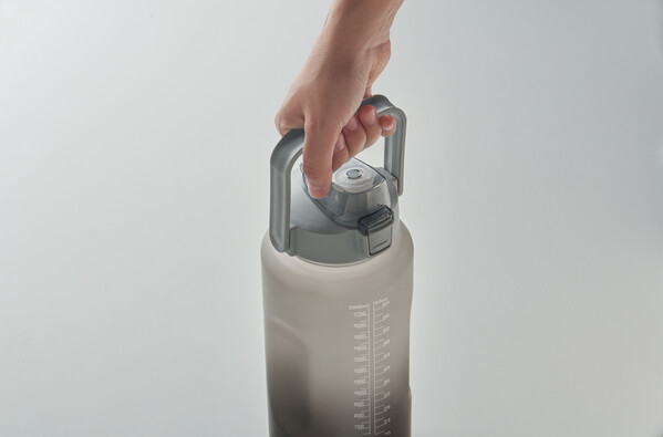 Fľaša na vodu z RPET 2000ml Activate Max - Čierna