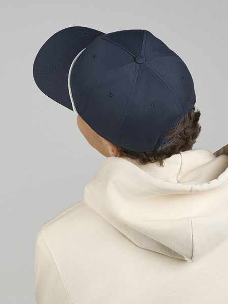 Paka - White / Black