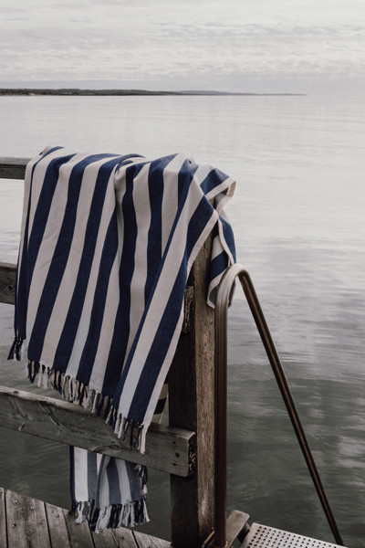 VINGA Serviette hammam XXL Ornos GRS - Bleu / Blanc