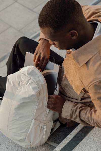 Batoh Urban KENTO z RCS recykl. nylonu s předním zipem - Béžová