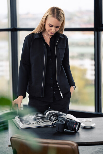 Modern Trouser Woman Black XS