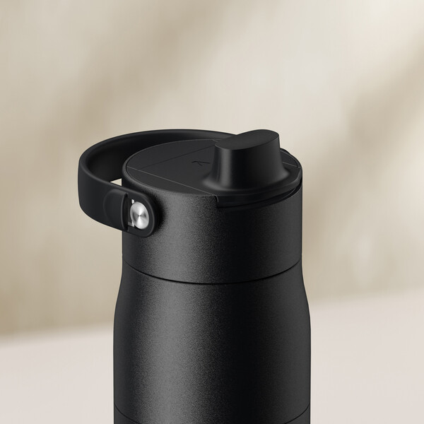 Láhev BRITA LARQ Essential 680 ml - Černá