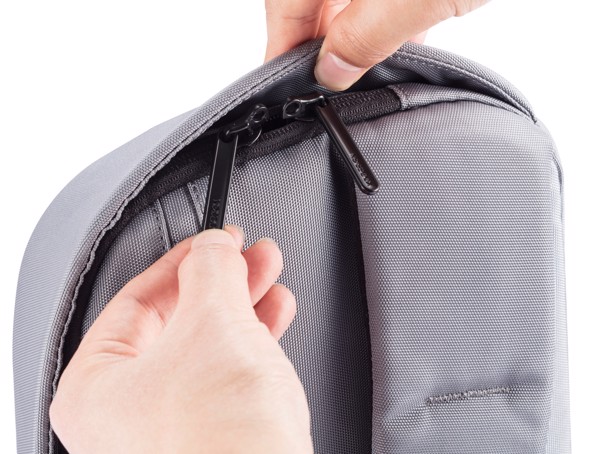 Xd Design Bobby sling,rPET,USB port - Grey / Blue