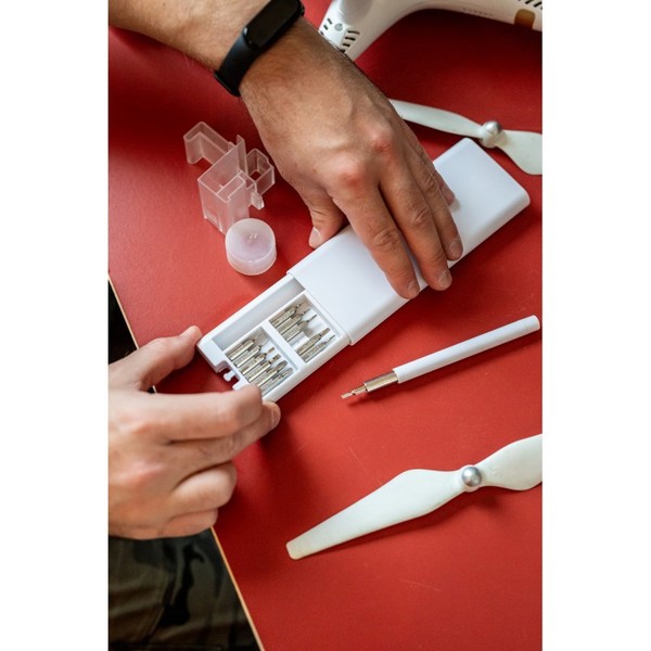 Screwdriver, 24 bits | Charlotte - white