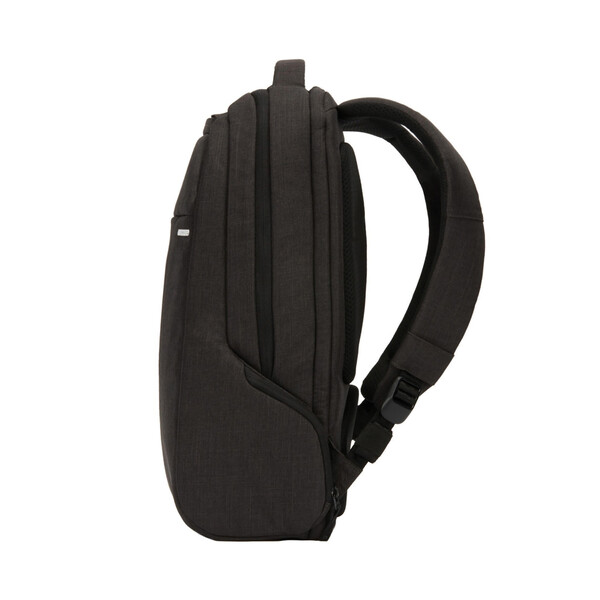 Incase ICON Slim Pack