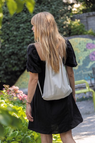 Šňůrkový batoh Impact ze 145g recyklované bavlny AWARE™ - Off White