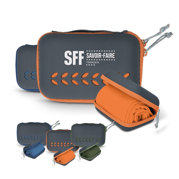 SERVIETTE MICROFIBRE DE SPORT AVEC BOITE DE RANGEMENT - Orange