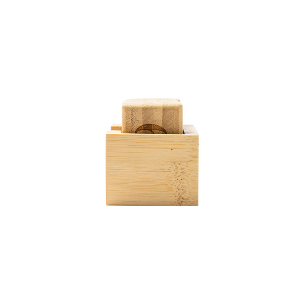 Personalised perpetual desk calendar in bamboo with four engraved blocks