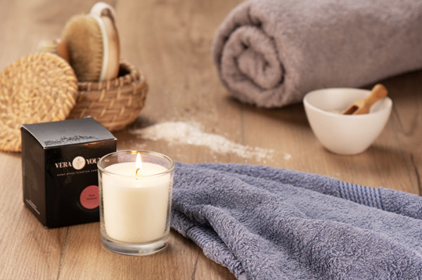 Soybean wax candle 170g - Lemongrass & Ginger - VERA YOUNG
