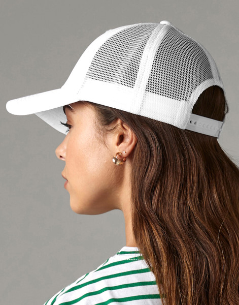 Recycled Urbanwear 6 Panel Snapback Trucker - White / ONE SIZE