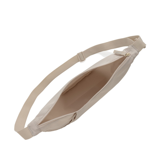 Crossbody Crescent XL z RPET AWARE™  ve tvaru půlměsíce - Béžová