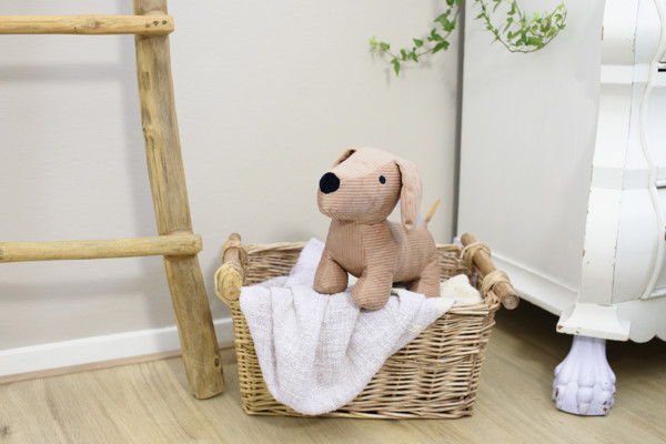 Cão de peluche Liza