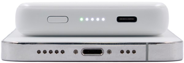 BrandCharger Powercharge Air wireless powerbank - White