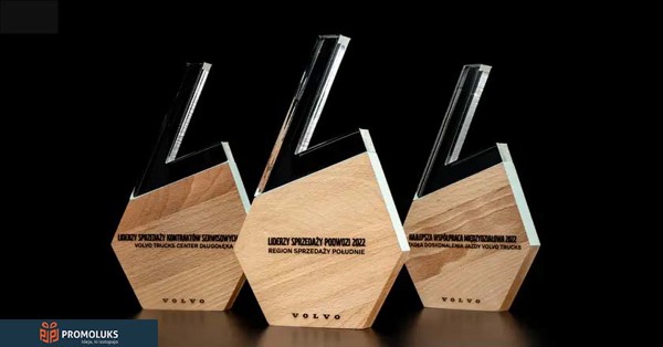 Trophies & Plakets - custom made