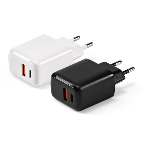 Franklin Wall Charger - White