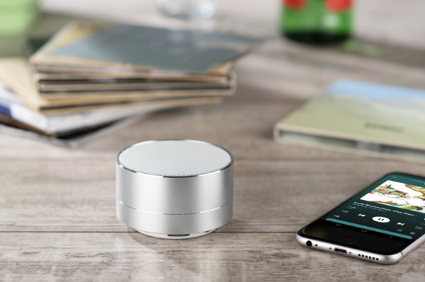 Wireless speaker POP